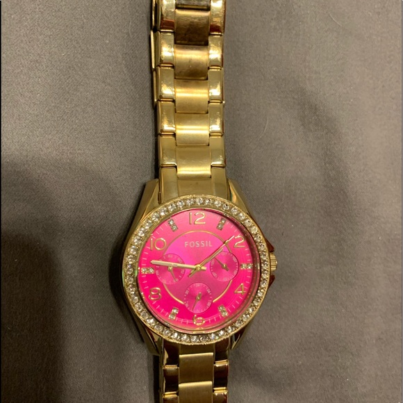 Fossil Watch - Picture 1 of 1